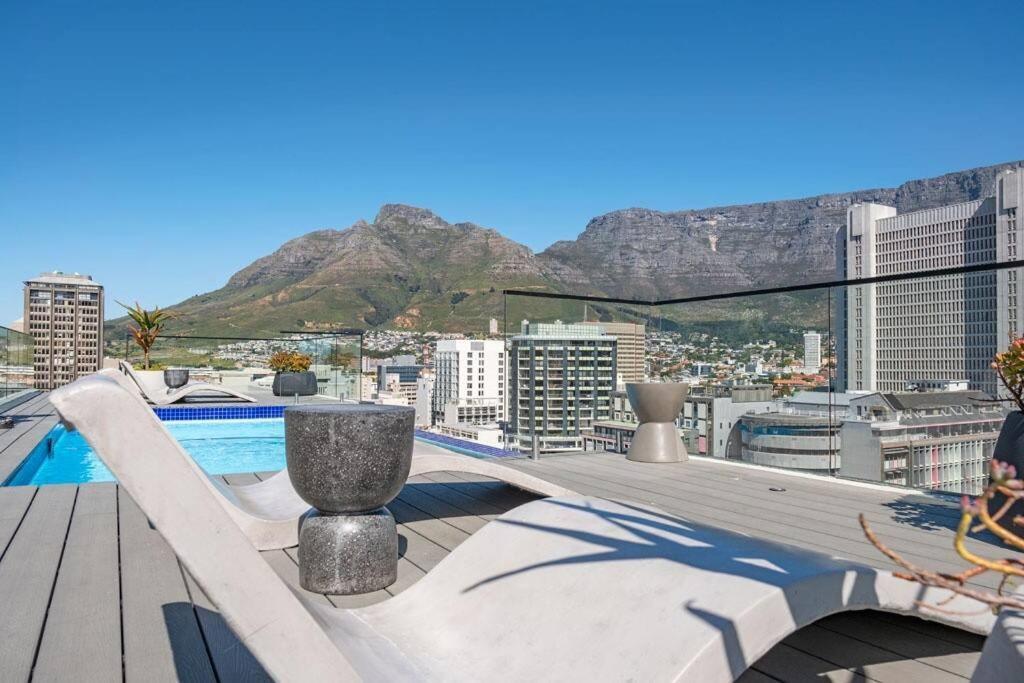 Stylish In The Centre Apartment Cape Town